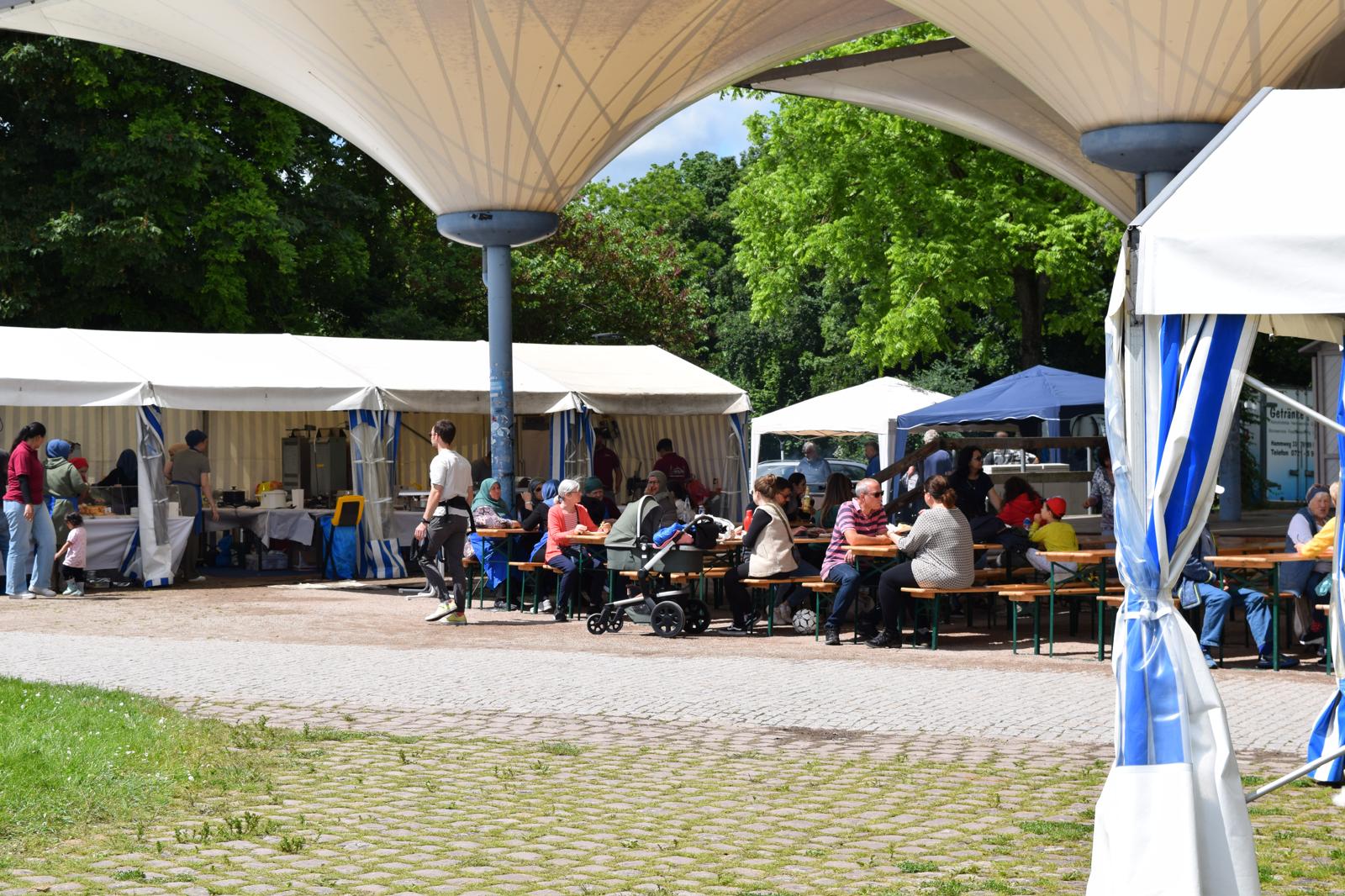 Kermes — Gemütliches Beisammensein